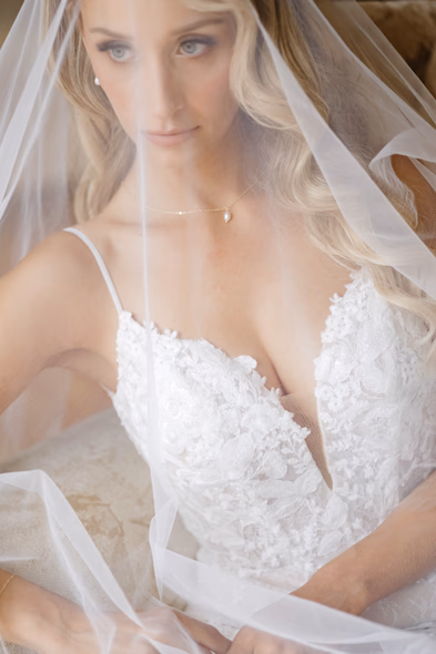 Luxury wedding photography by Astora Studio