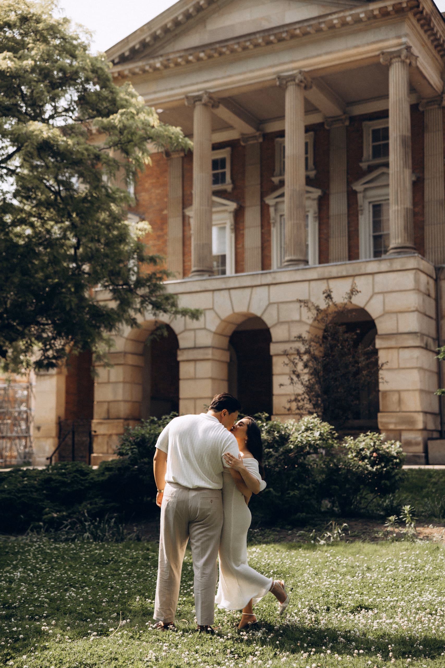 Elegant wedding photography by Astora Studio