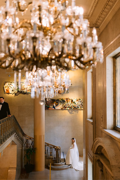 Astora Studio wedding photos showcase on Instagram