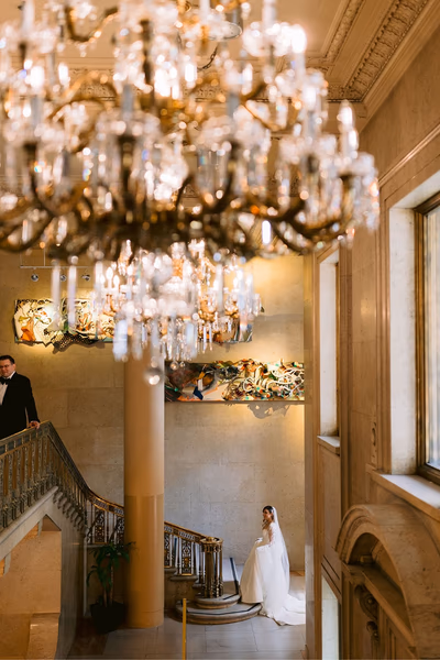 Astora Studio wedding photos showcase on Instagram