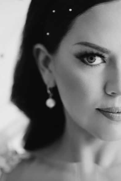 Luxury wedding portrait capture