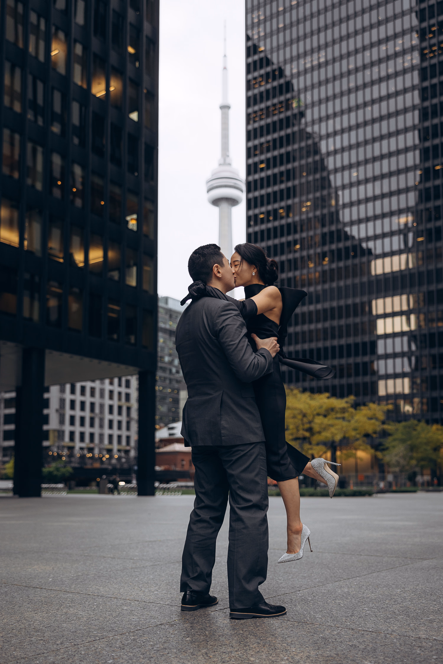 Elegant wedding photography by Astora Studio