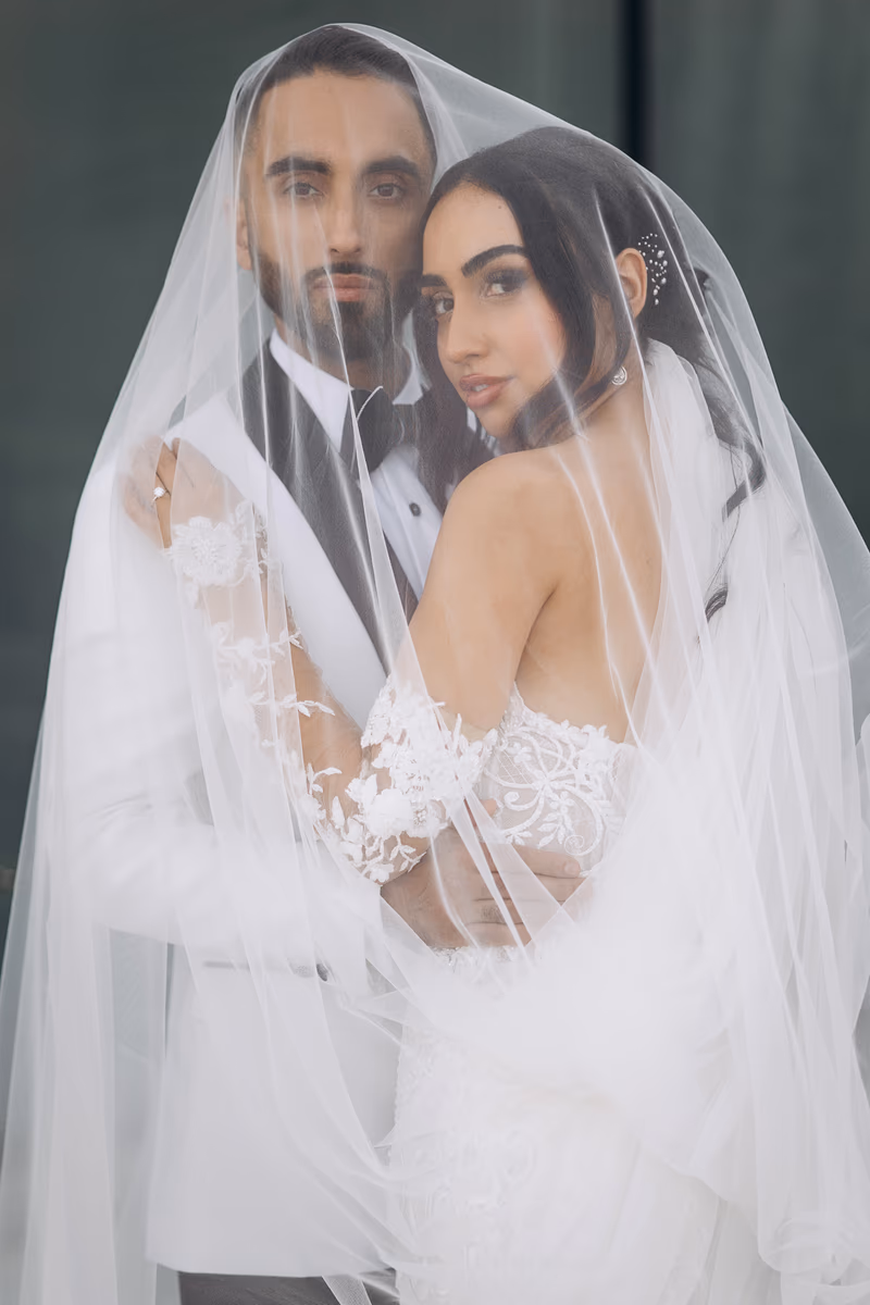 Couple posing together | Astora Studio