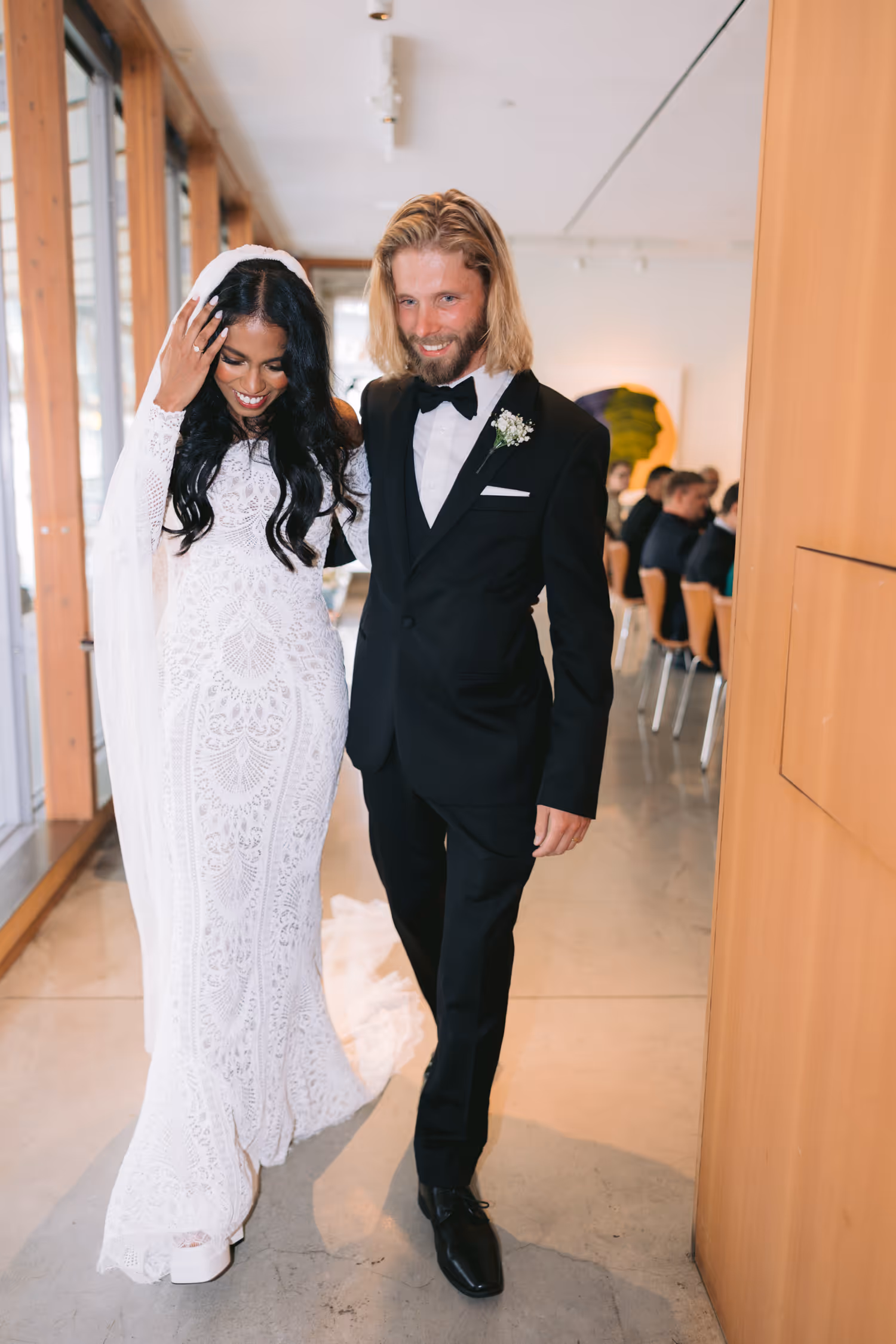 Luxury Art Gallery of Ontario wedding photo