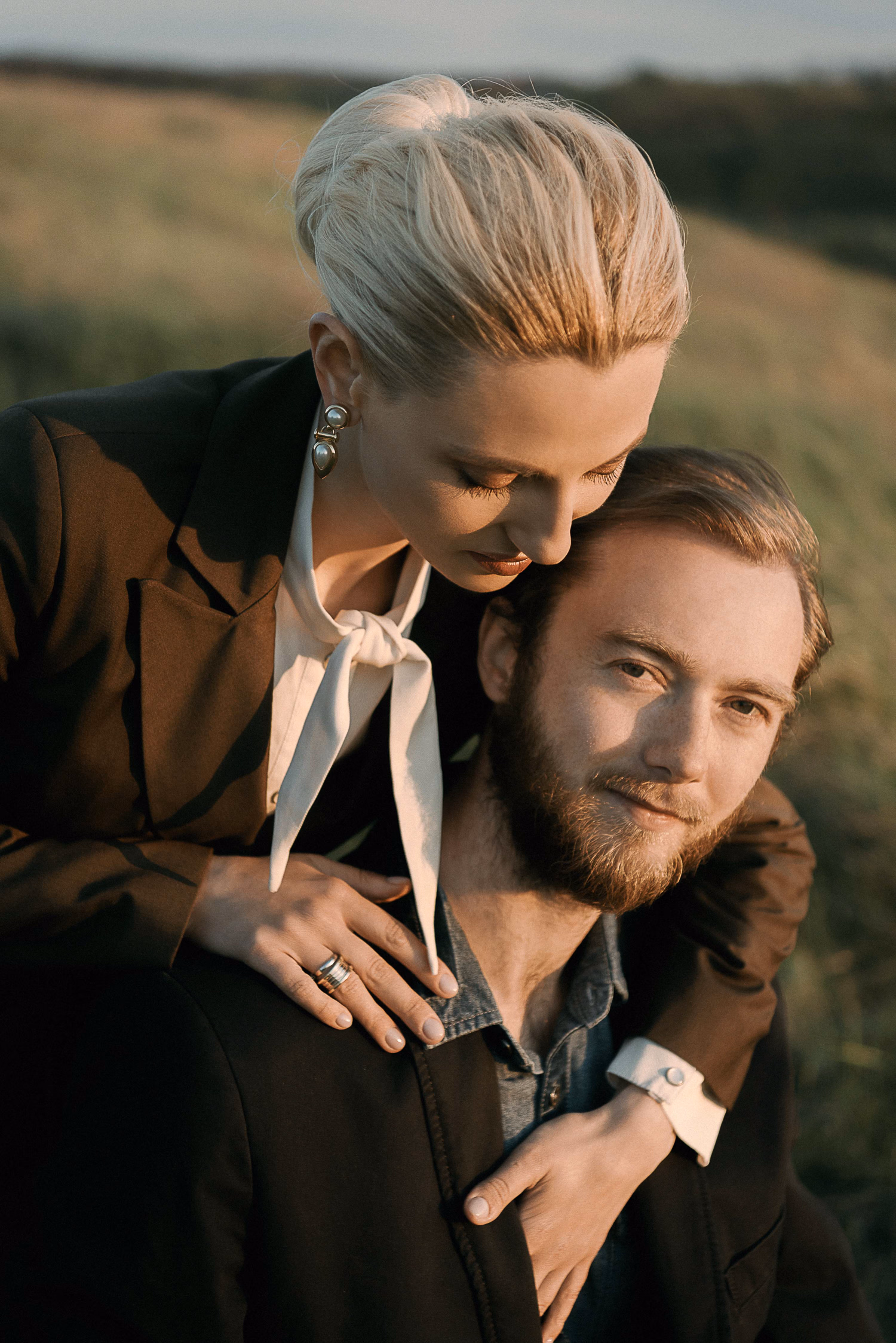 Romantic Engagement Photoshoot at Blue Mountain