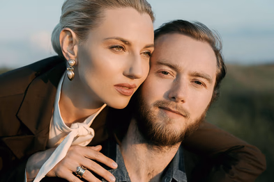 Sunset engagement photo at Blue Mountain