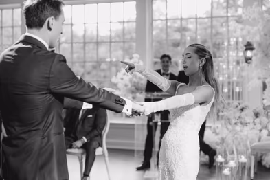groom-bride dance photo at The Doctor’s House