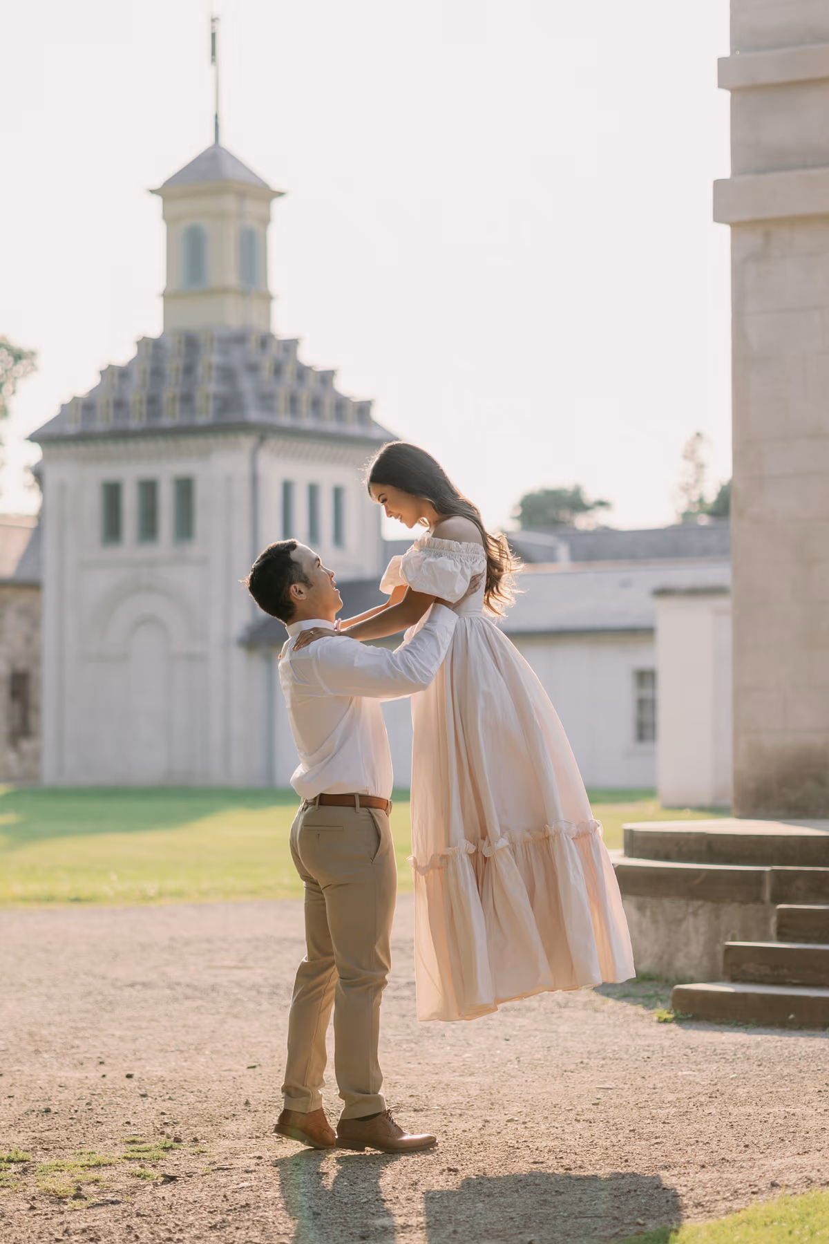 Editorial Engagement Photoshoot at Dundurn Castle