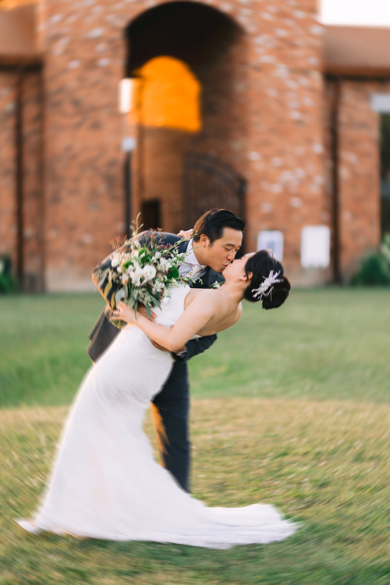 Niagara The Hare Wine Co. wedding photography