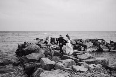 harding waterfront estate lake walk