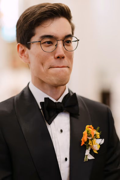 groom reaction seeing the bride first time
