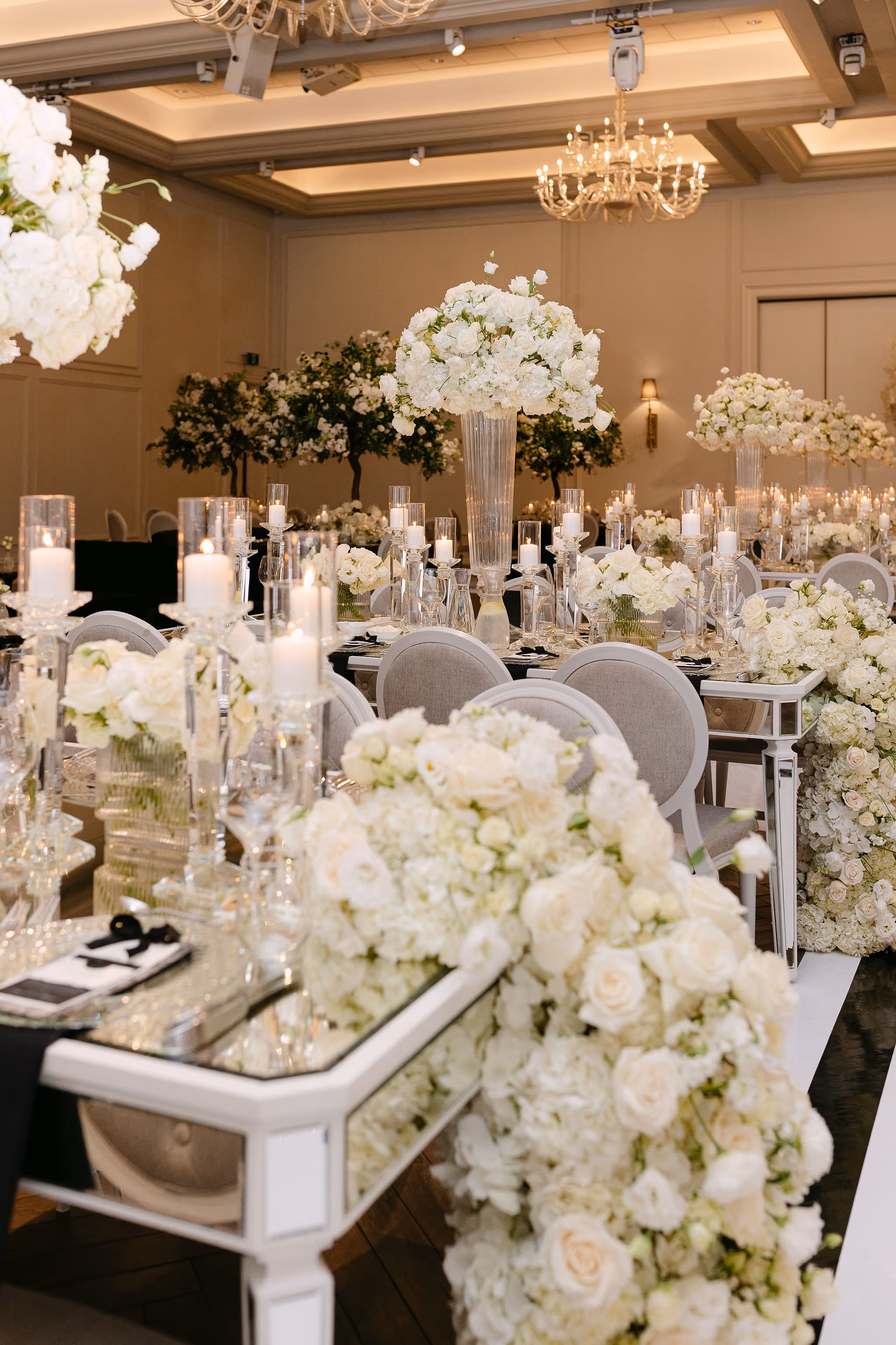 editorial couple portrait at The Arlington Estate Vaughan Ontario — Astora Studio