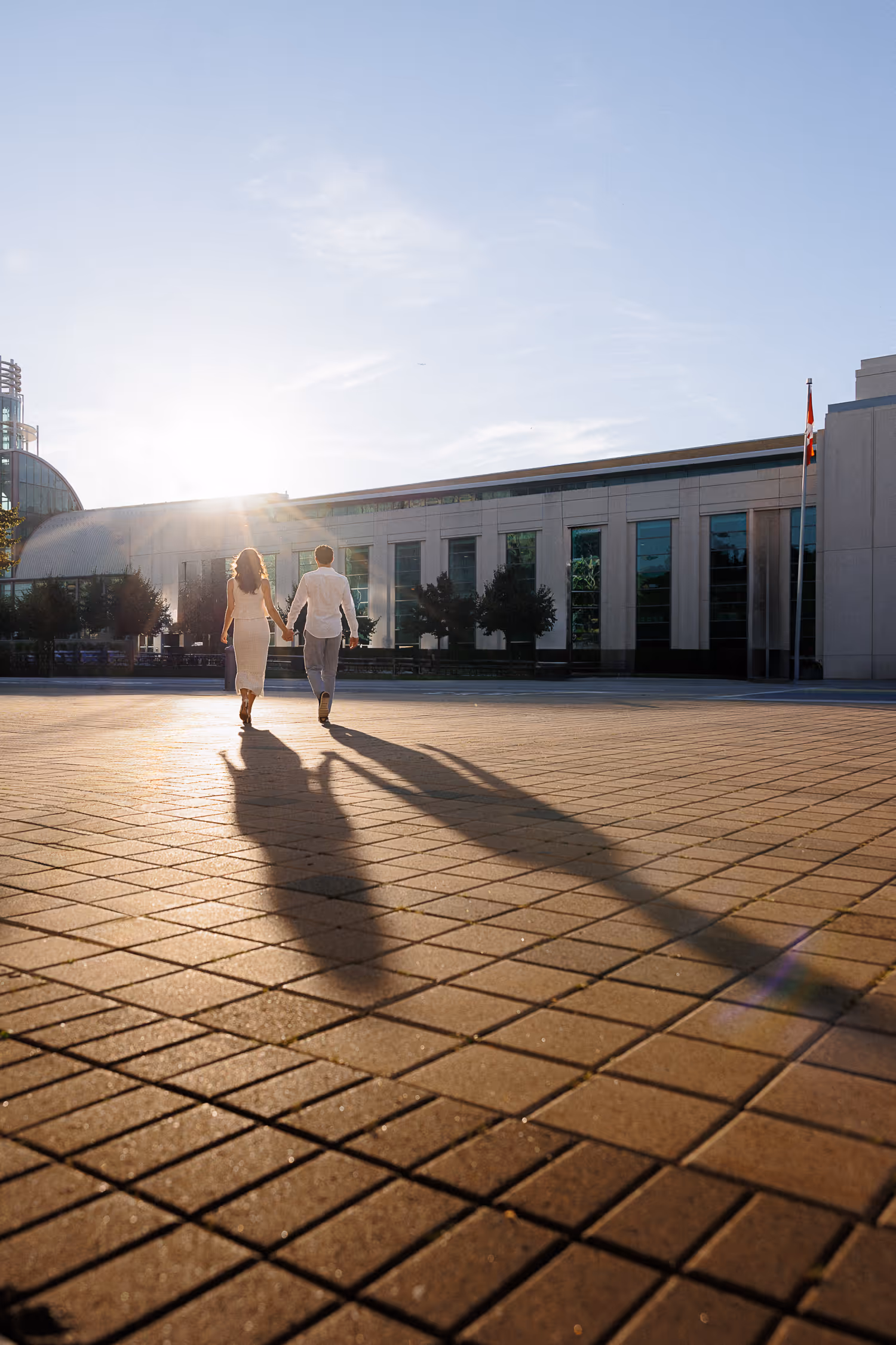 Modern engagement photography at Princes’ Gates