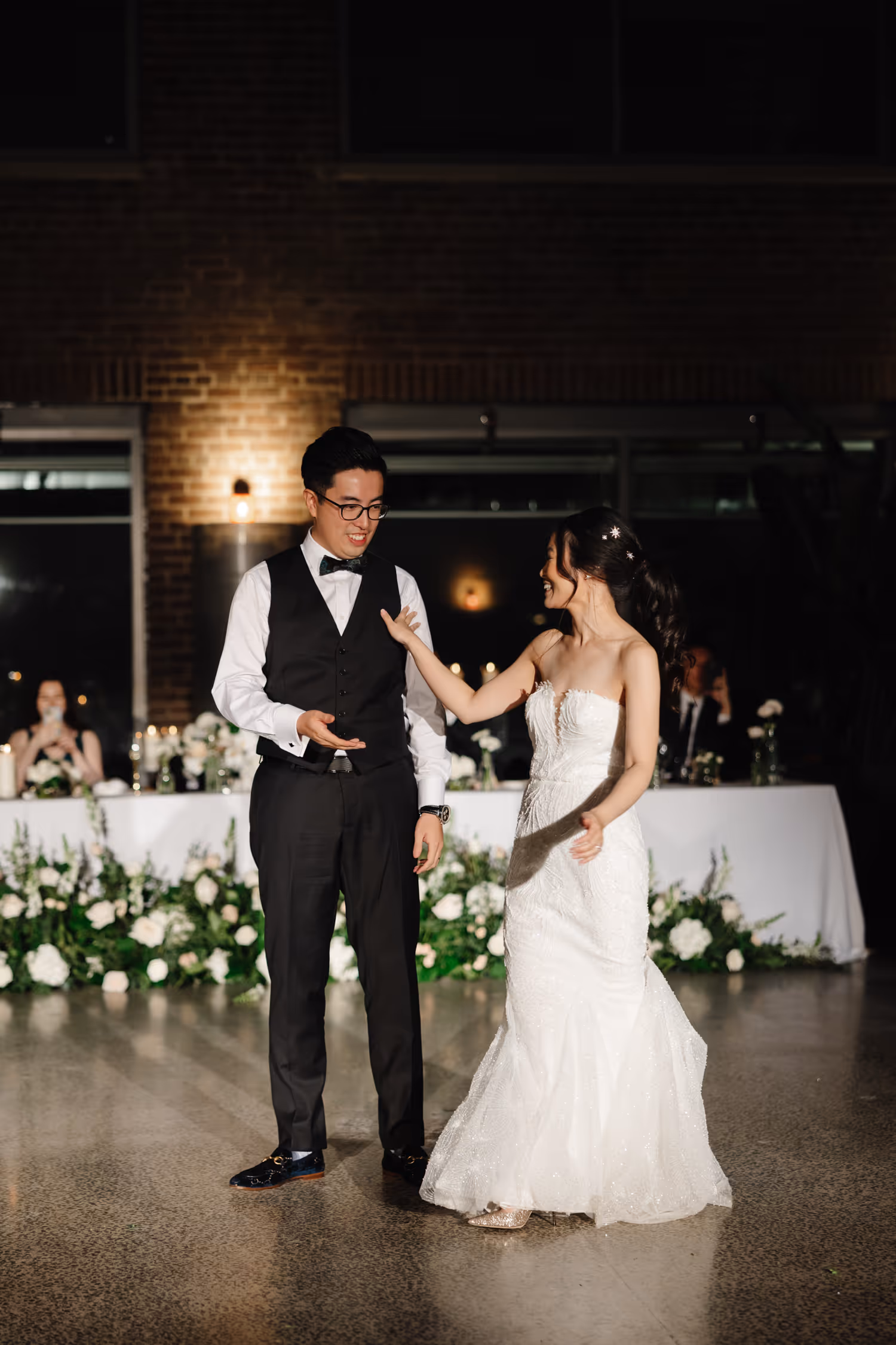 bride and groom at ricardas atrium toronto